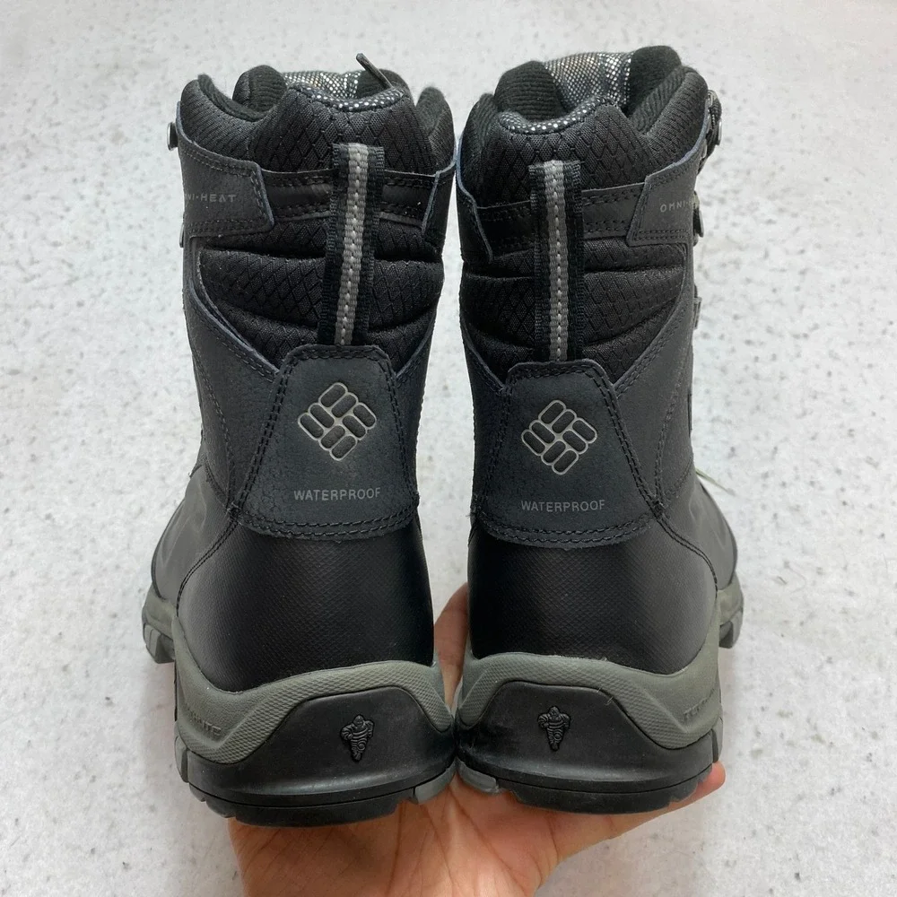 Columbia Bugaboot Plus III Snow Boots Mens 9.5 Black Omni-HeatWide BI2745-010